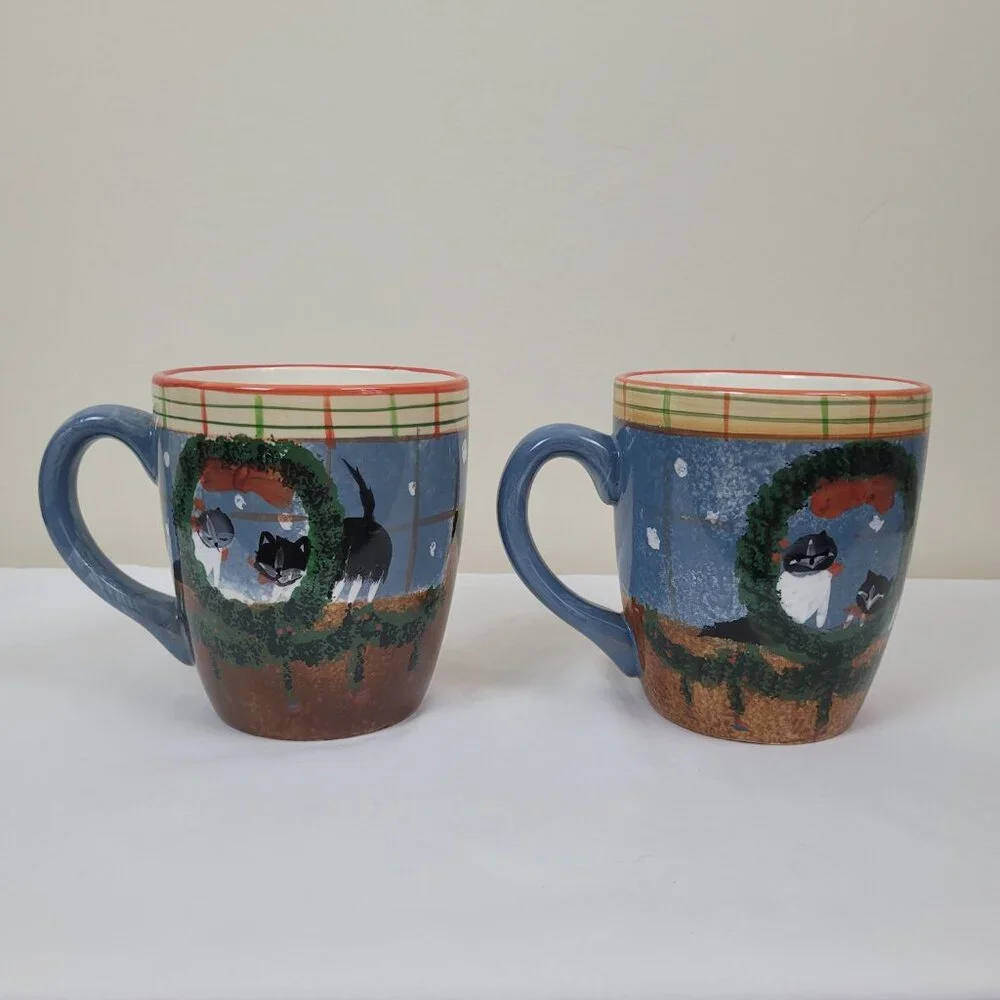 Two Oneida Cat Friends Mugs 20oz, Earthenware Christmas kitten cups Hand Painted